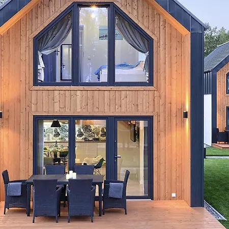 2 Bedroom Beautiful In