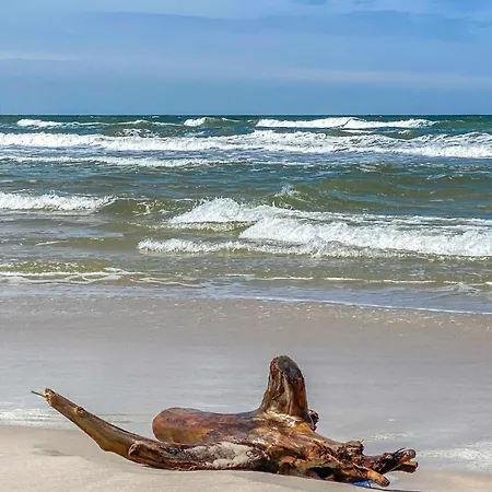 2 Bedroom Beautiful In 別荘 *